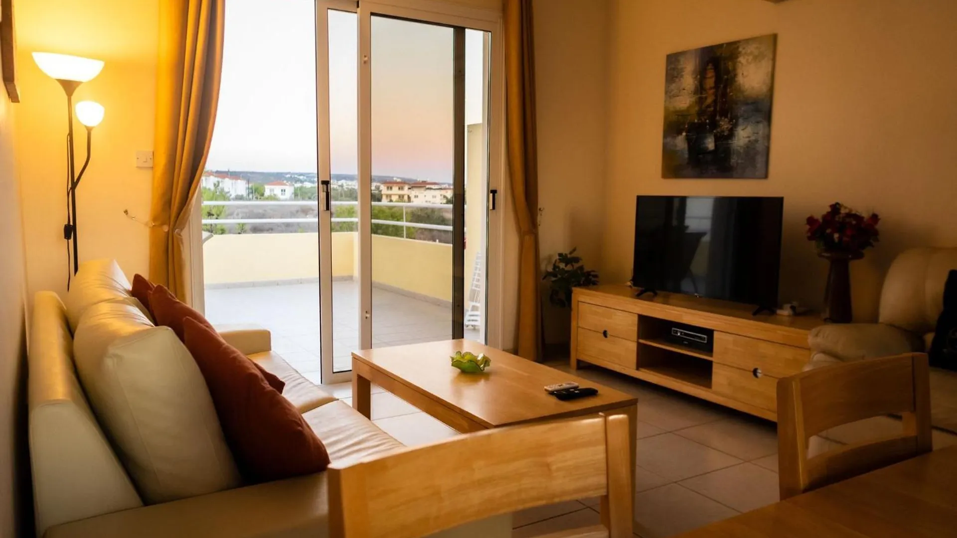 Nissi Elena -Sunshine Apt Ajia Napa Apartament